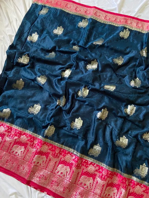 Banarasi_Pure_Satin_Silk_sarees_with_Beautiful_Elephant_in_Contrast_Pink-Blue_Shades_With_Attractive_Weaving_Gold_Zari_Design_And_Contrast_Blouse_With_Tassels