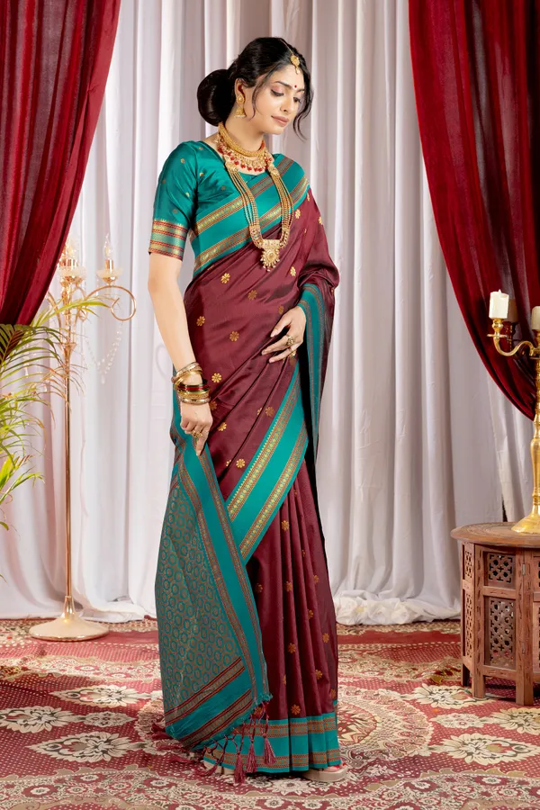 Narayana_Pattu_Narayanpet_Silk_sarees_with_Beautiful_Booti_in_Contrast_Rama-Maroon_Shades_With_Attractive_Weaving_Gold_Zari_Design_And_Contrast_Blouse_With_Tassels