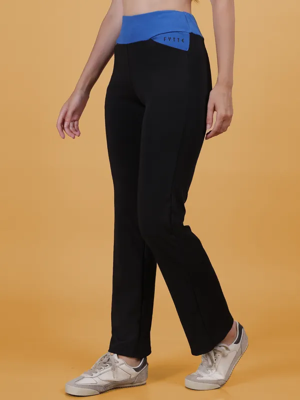 Black_&_Royal_Blue_Dry_Fit_Color_Block_Athletics_Flared_Workout_Sports_Yoga_Pants_For_Women_&_Girls