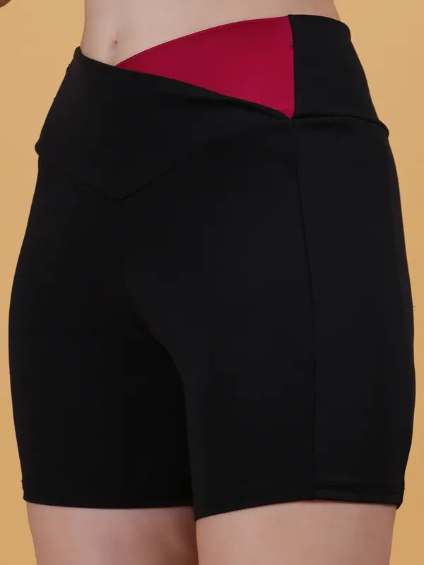 Black_&_Pink_Dry_Fit_High_Waist_Fitness_Athletic_Workout_Running_Yoga_Shorts_With_Deep_Pocket_For_Women_&_Girls