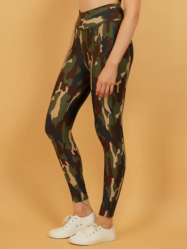Green_Camo_Dry_Fit_Camouflage_Print_Athletics_Workout_Sports_Leggings_Tights_For_Women_&_Girls