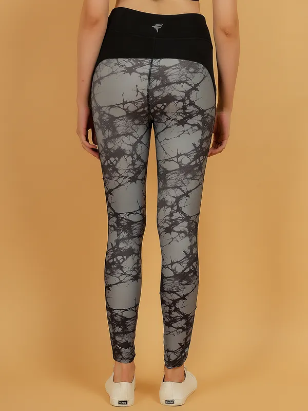 Grey_&_Black_Dry_Fit_Tie_Dye_Print_Athletics_Workout_Sports_Leggings_Tights_For_Women_&_Girls