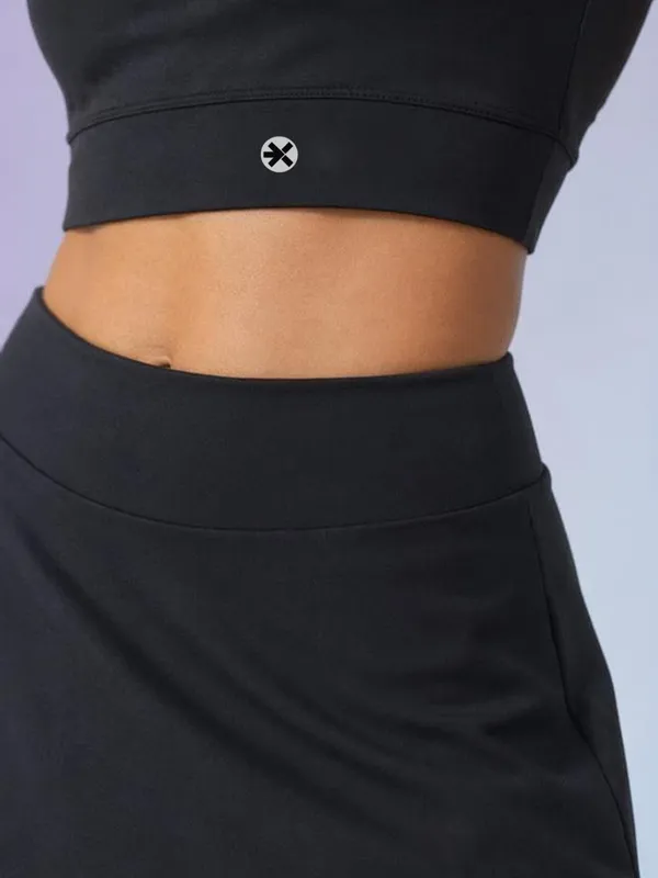 FYTTE_Solid_Activewear_Workout_Yoga_Gym_Skorts_&_Crop_Top_Sports_Bra_Set_Fitness_Yoga_Co-ords_Sets_Black