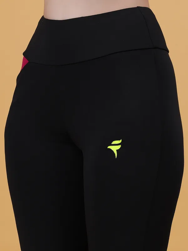 Black_&_Pink_Dry_Fit_Color_Block_Athletics_Gym_Workout_Sports_Leggings_Tights_For_Women_&_Girls