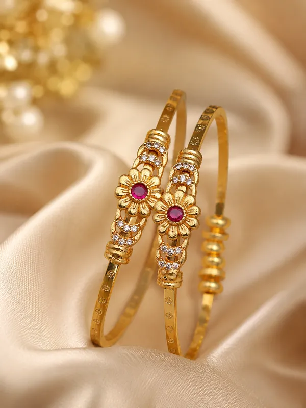 Designer_Micro_Gold_Plated_Ruby_Stone_&_AD_Diamond_Studded_Floral_Bangles_for_Women_(Pack_of_2)
