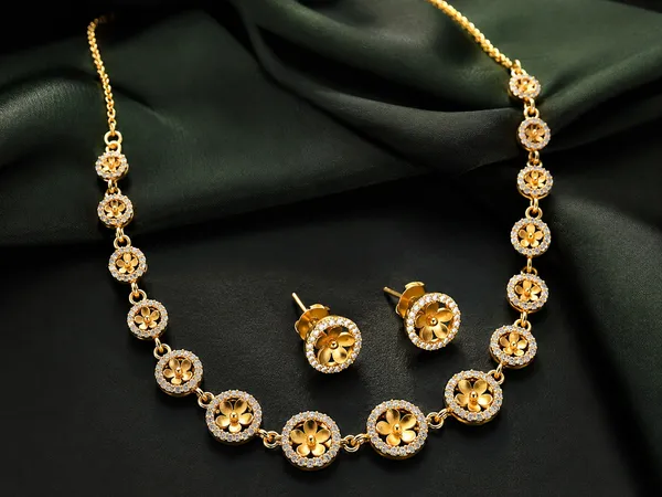 Elegant_Floral_AD_Diamond_Necklace_Set