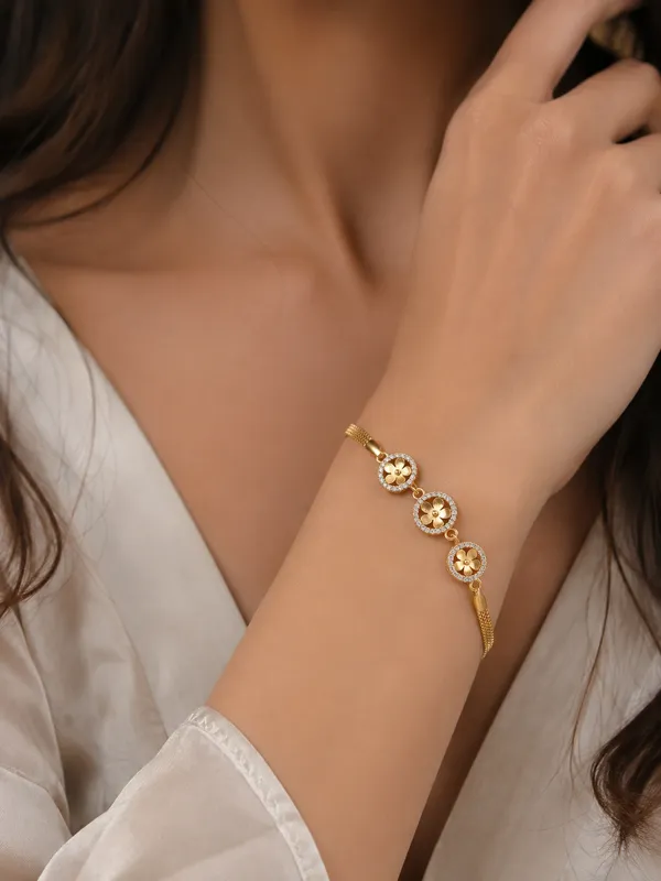 Elegant_Floral_CZ_Gold_Plated_Bracelet_for_Women_|_Designer_Flower_Link_Bracelet_|_Stylish_Party_&_Festive_Jewellery