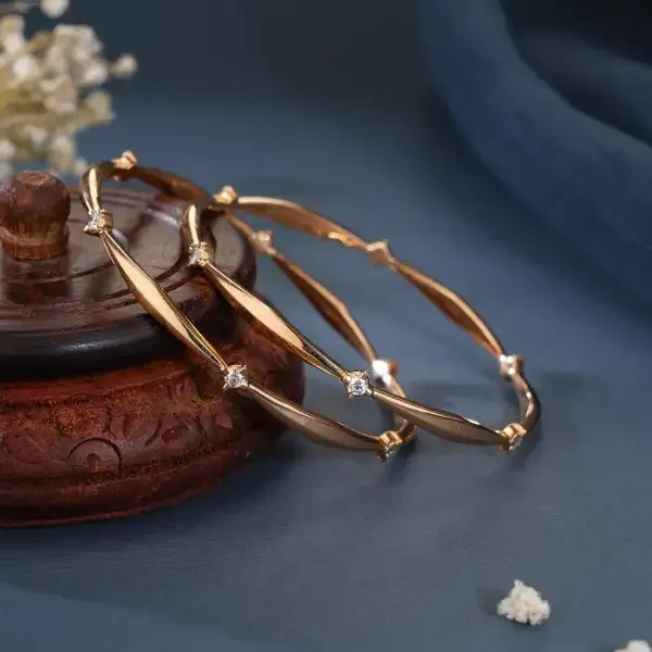 Elegant_Gold-Plated_AD_Stone_4_Bangles_with_Ruby_&_White_Stones