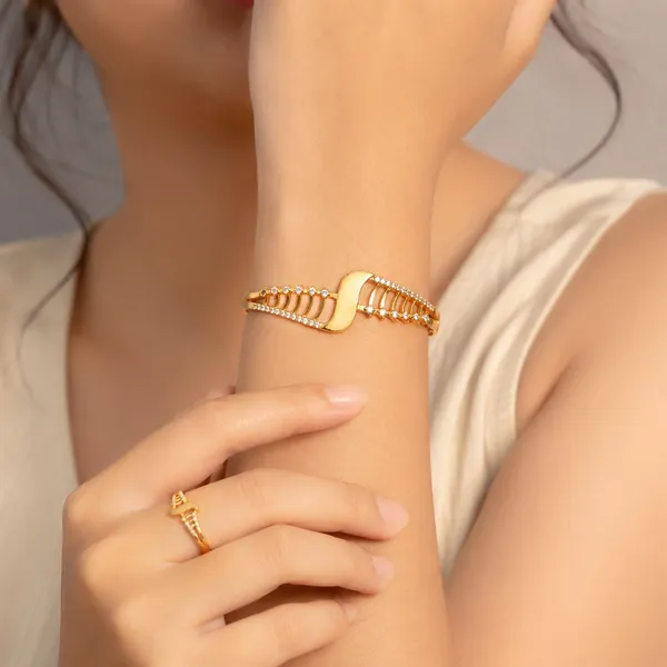Elegant_Gold-Plated_Crystal_Kada_Bracelet_and_Adjustable_Ring_Combo
