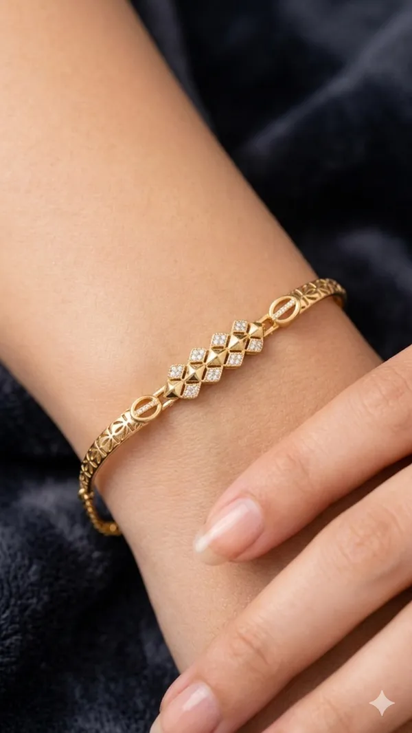 Elegant_Gold-Plated_Floral_Link_Bracelet_with_AD_Stone_triangle_shape_adjustable_bracelet