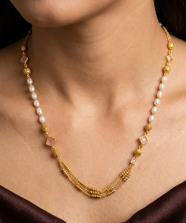 Elegant_Gold_Plated_Pearl_&_Beaded_Layered_Necklace_for_Women
