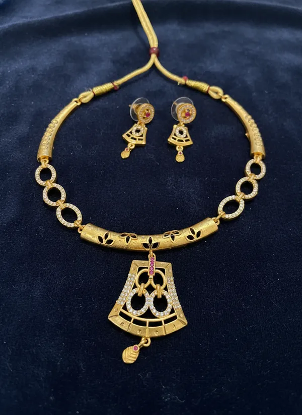 Elegant_Micro_Gold_Plated_AD_Diamond_Pendant_Necklace_Set_with_Matching_Earrings