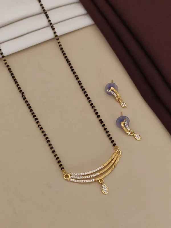 Forming_And_Diamond_High_Gold_Plated_3_Line_Mangalsutra