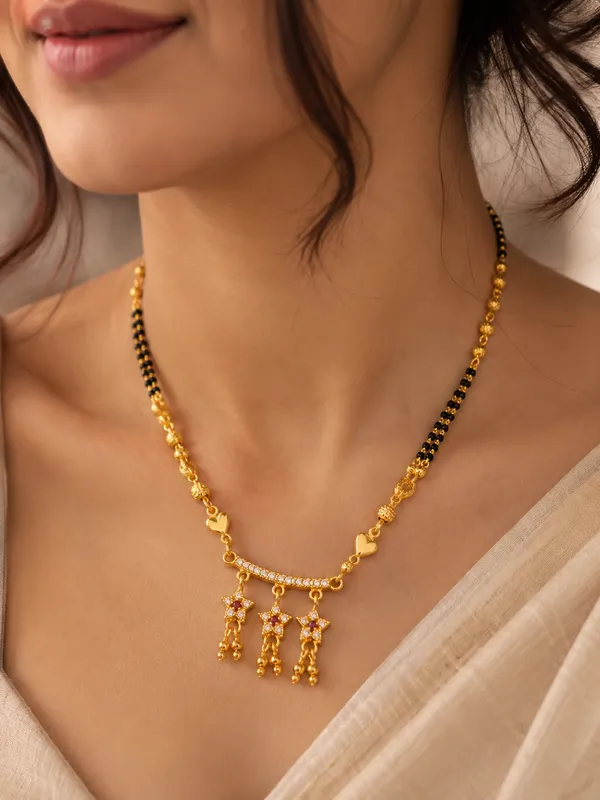 Golden_Heart_Charm_Mangalsutra