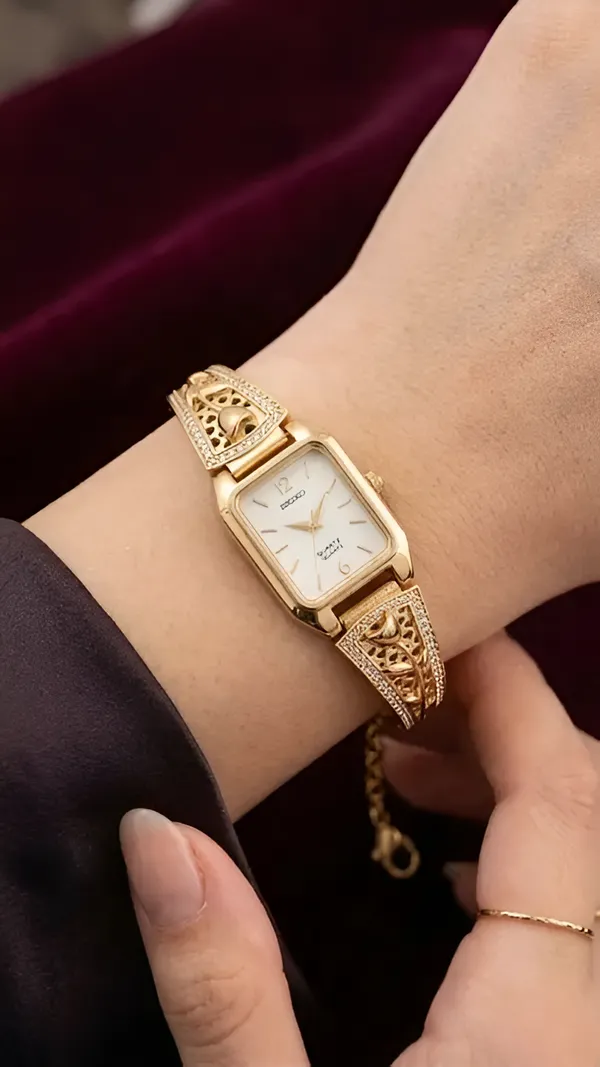 Elegant_Gold-Tone_Crystal_Studded_Designer_Adjustable_Watch_Bracelet