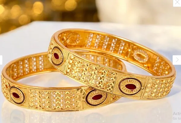 New_Designer_High_Gold_Plated_Pure_Brass_2_Pcs_Oval_Bangle
