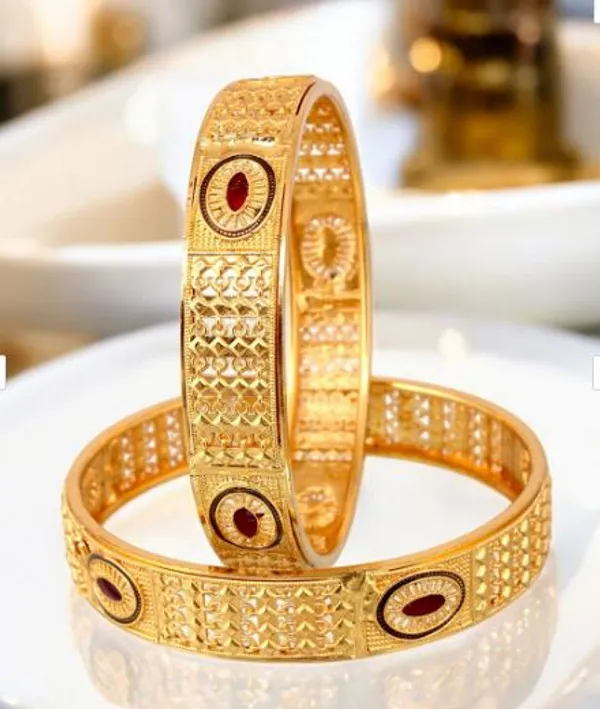 New_Designer_High_Gold_Plated_Pure_Brass_2_Pcs_Oval_Bangle