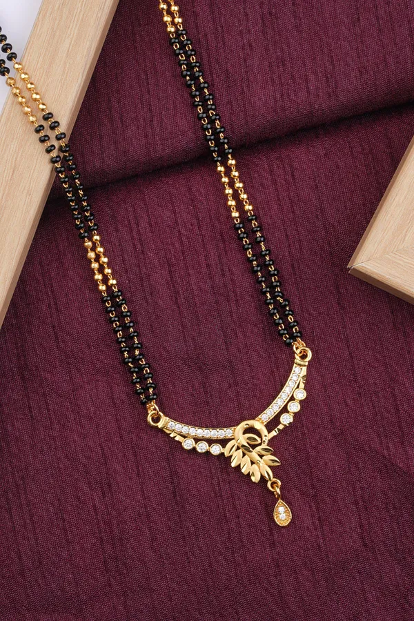 Micro_Gold_Plated_AD_Diamond_Leaf_Design_24_inches_Mangalsutra_with_Drop_Pendant