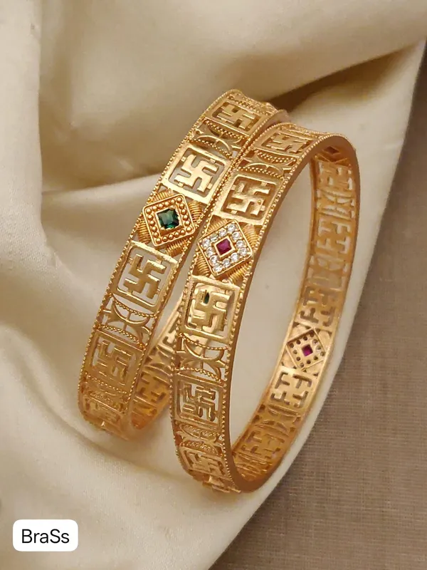 Micro_Gold_Plated_Swastik_Design_Traditional_Kada_Bangles_for_Women