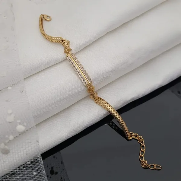 Micro_Gold_Plated_&_Diamond_Studded_Designer_Bracelet_for_Women