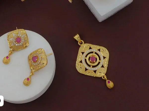 High_Gold_Plated_Stunning_American_Diamond_And_Pink_Diamond_Studded_Forming_Designer_Square_Pendant_Set