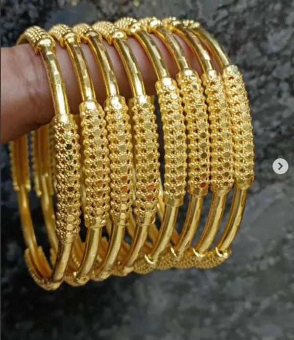 High_Gold_Plated_Premium_Designer_10_Pcs_Of_Bangle_Set