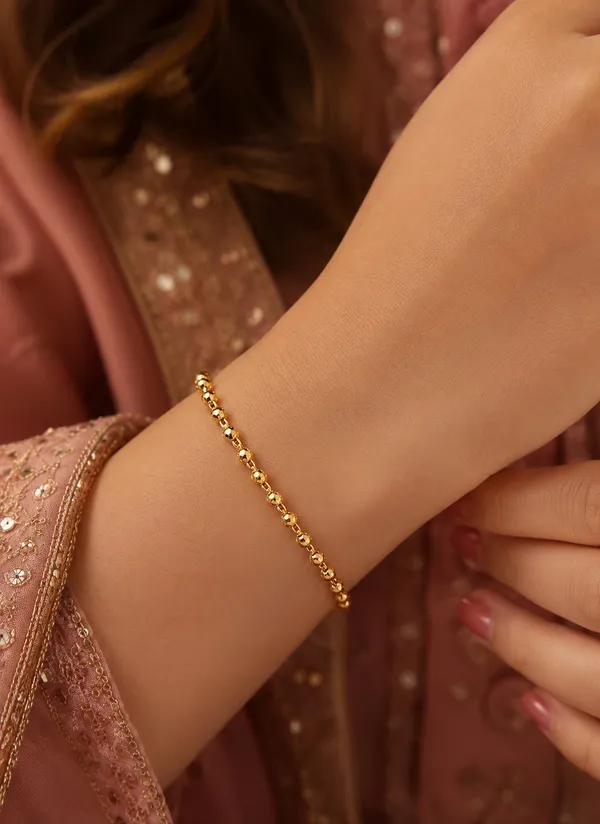 Premium_Gold-Plated_Beaded_Bracelet_for_Women_|_Elegant_Minimalist_Daily_Wear_Bracelet