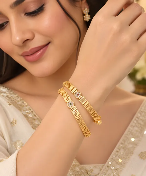 Premium_High_Gold_Plated_AD_Diamond_Studded_Designer_Dual_bangle_Set