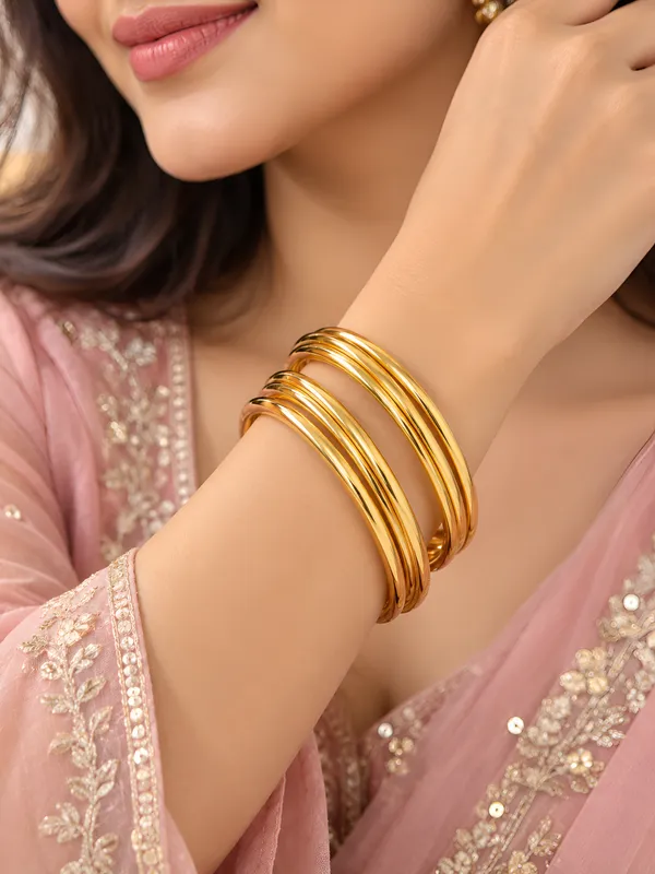 Premium_High_Gold_Plated_Classic_Plain_Bangles_Set_for_Women