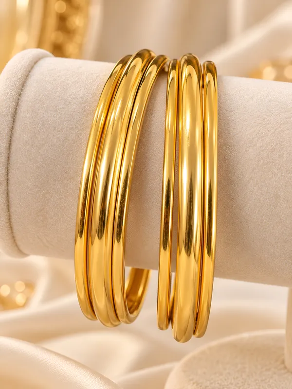 Premium_High_Gold_Plated_Classic_Plain_Bangles_Set_for_Women