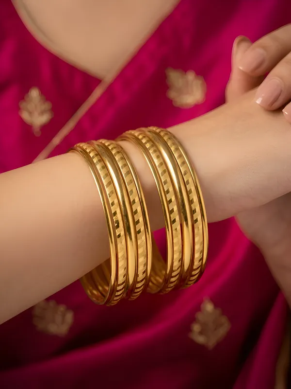 Premium_High_Gold_Plated_Designer_Fancy_Daily_Wear_10pcs__Bangle_Set