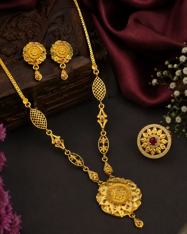 Royal_Floral_Gold-Tone_Necklace_Set_with_Earrings_&_Ring