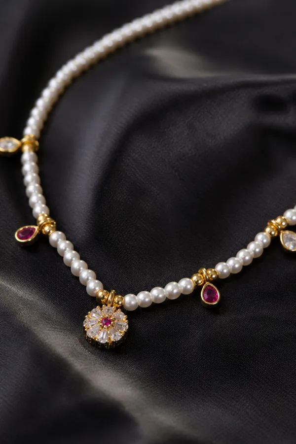 Ruby_Bloom_Pearl_Charm_chain