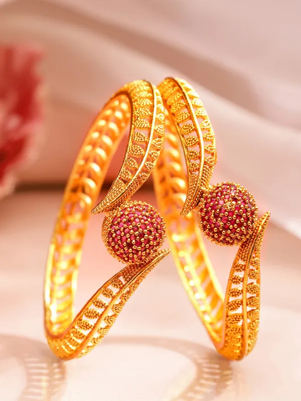 Set_of_2_Gold_Plated_Ruby_Red_Studded_Gold_plated_Traditional_Bangles
