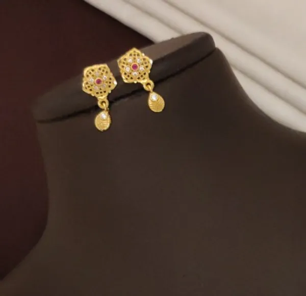 Elegant_Gold_Plated_AD_&_Ruby_Floral_Drop_Pendant_Set