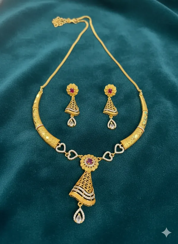 Traditional_Micro_Gold_Plated_And_Diamond_Necklace_Set_with_Matching_Earrings