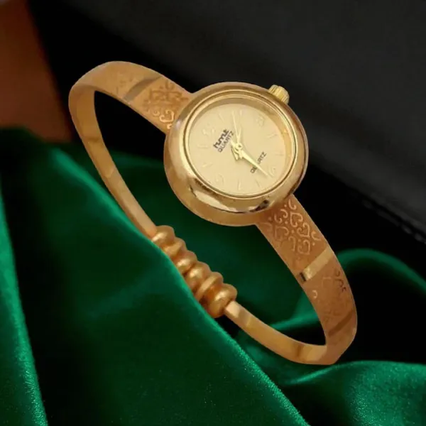 Gold_Plated_White_Dial_Adjustable_Bracelet_Watch_for_Women