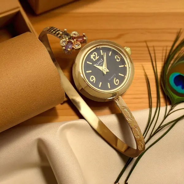 Premium_High_Gold_Plated_And_Diamond_Studded_Flower_Adjustable_Black_Watch_For_Women