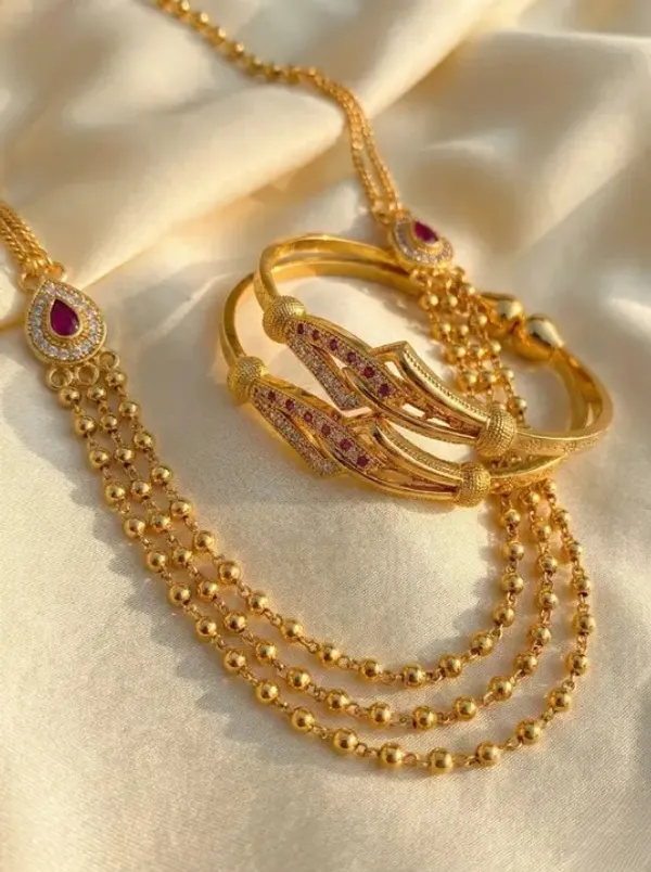 Elegant_Ruby_Drop_Gold-Plated_3_Layer_Diamond_Chain_&_Bangle_Combo