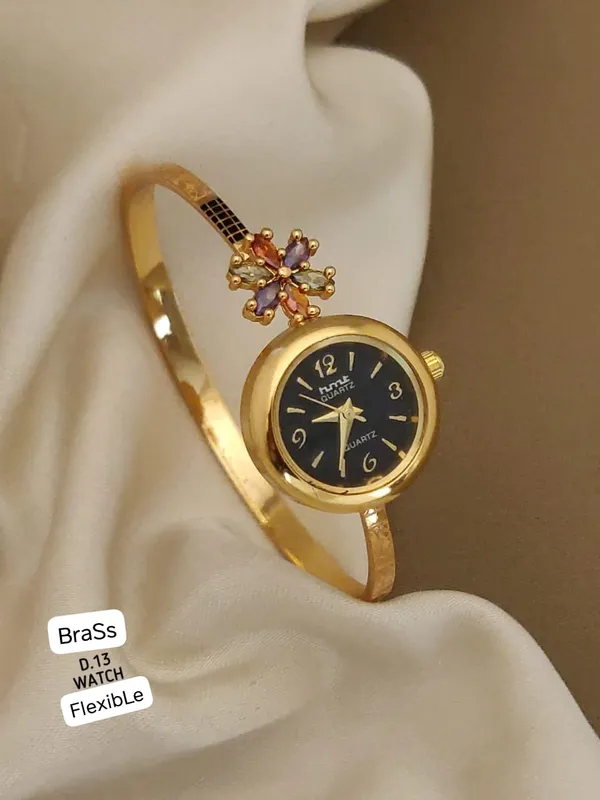 Gold_Plated_And_Diamond_Fancy_Adjustable_Black_Flower_Watch