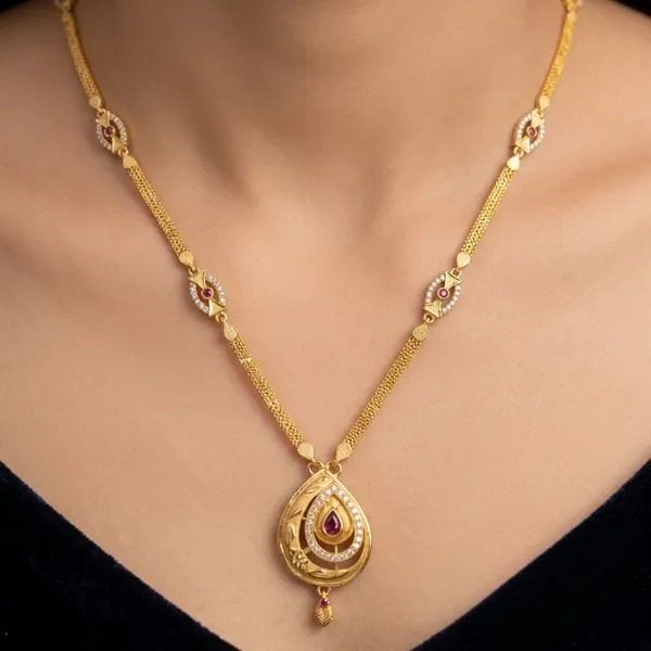 Micro_Gold_Plated_And_Diamond_Studded_Fancy_Oval_Pendant_Set_with_Chain