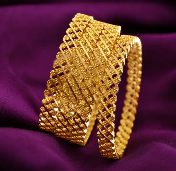 High_Gold_Plated_Beautiful_Designer_Bangle_Set_(4_Pcs)