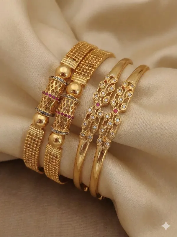 Micro_Gold_Plated_And_Diamond_Studded_Fancy_Flower_Design_Bangle_Combo