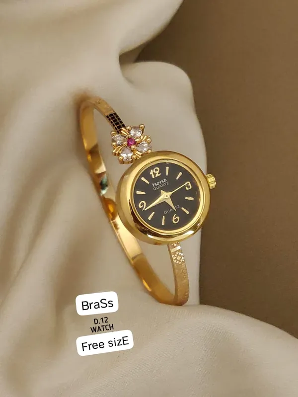 Micro_Gold_Plated_And_Diamond_Studed_Adjustable_Fancy_Flower_Watch