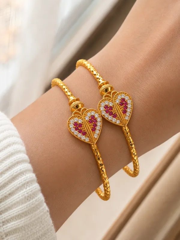 micro_gold_plated_daily_wear_adjustable_heart_bangle