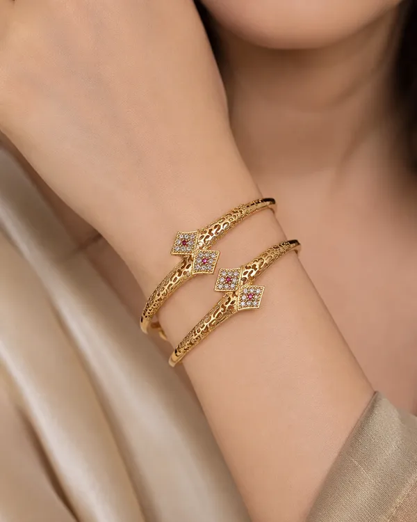 A_Stunning_High_Gold_Plated_And_Diamond_Triangle_Shape_Adjustable_Bangle_For_Women