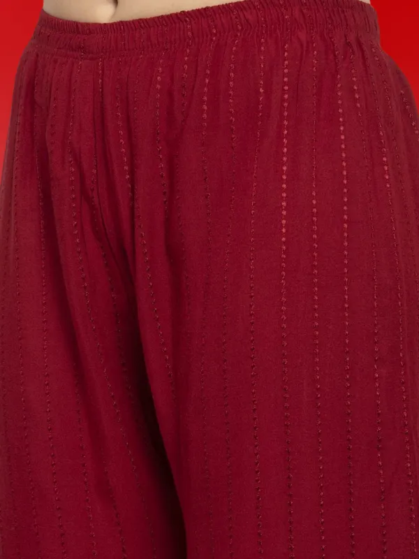 Sleek_Maroon_Shera_Plaazo:_Modern_Minimalism