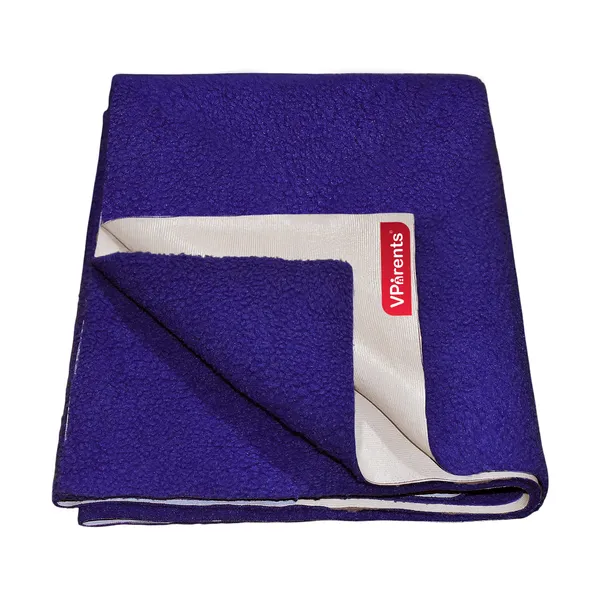 Chubby_Cheeks_Water_Proof_Baby_Bed_Protector_Reusable_Dry_Sheet_(Navy_Blue,)