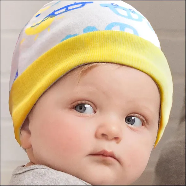Pack_Of_8_Bitsy_New_Born_Baby_Gift_Set_(Yellow)