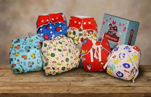 VParents_6_in_1_Combo_of�_Padded_Underwear_Nappies_and_Cloth_Diaper_with_insert_for_Diaper-Free_Time_Assorted_Design